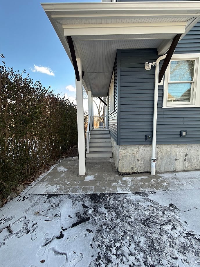 Entryway
