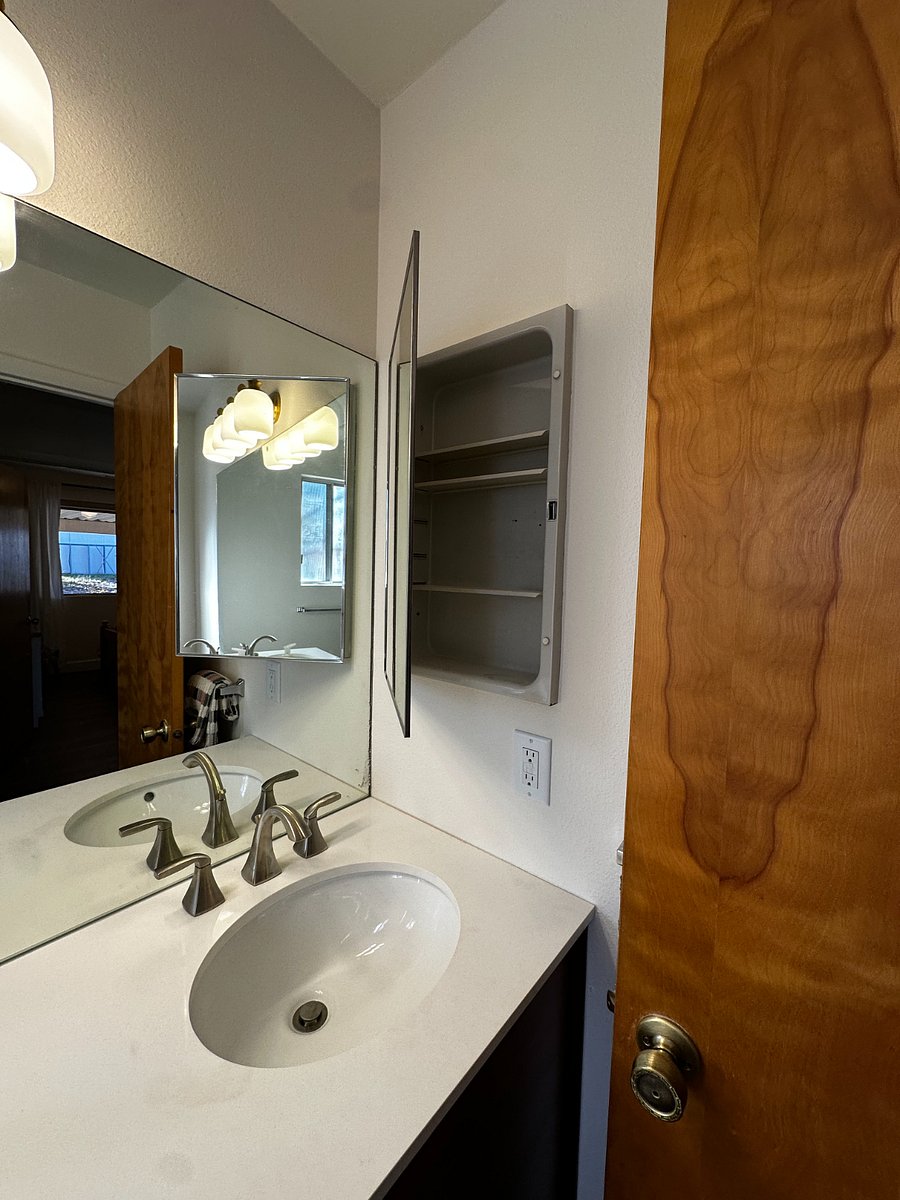 Furnished Finder property 950336_1 photo 23