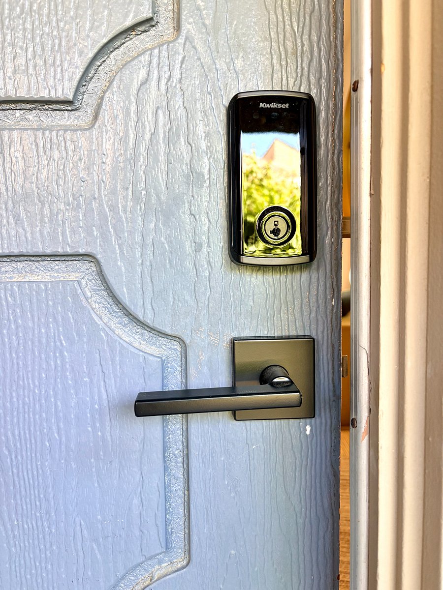 Smart lock easy entry