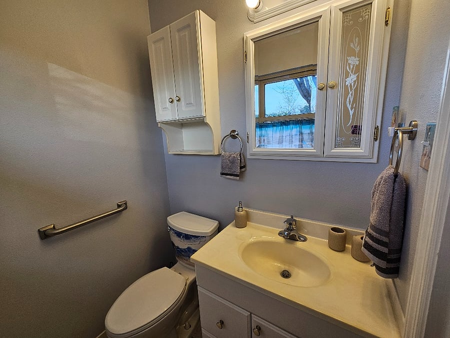 Master Bedroom Half Bath