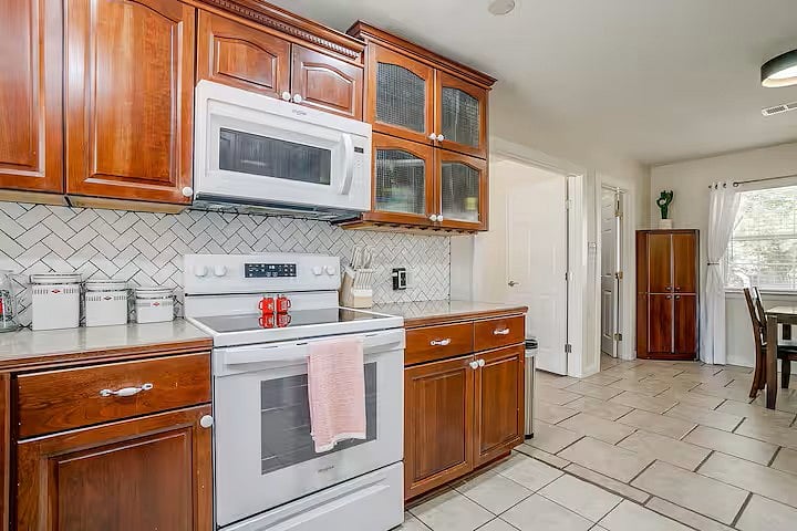Furnished Finder property 950529_1 photo 13