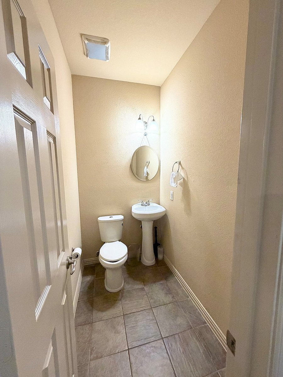 Furnished Finder property 950772_1 photo 27