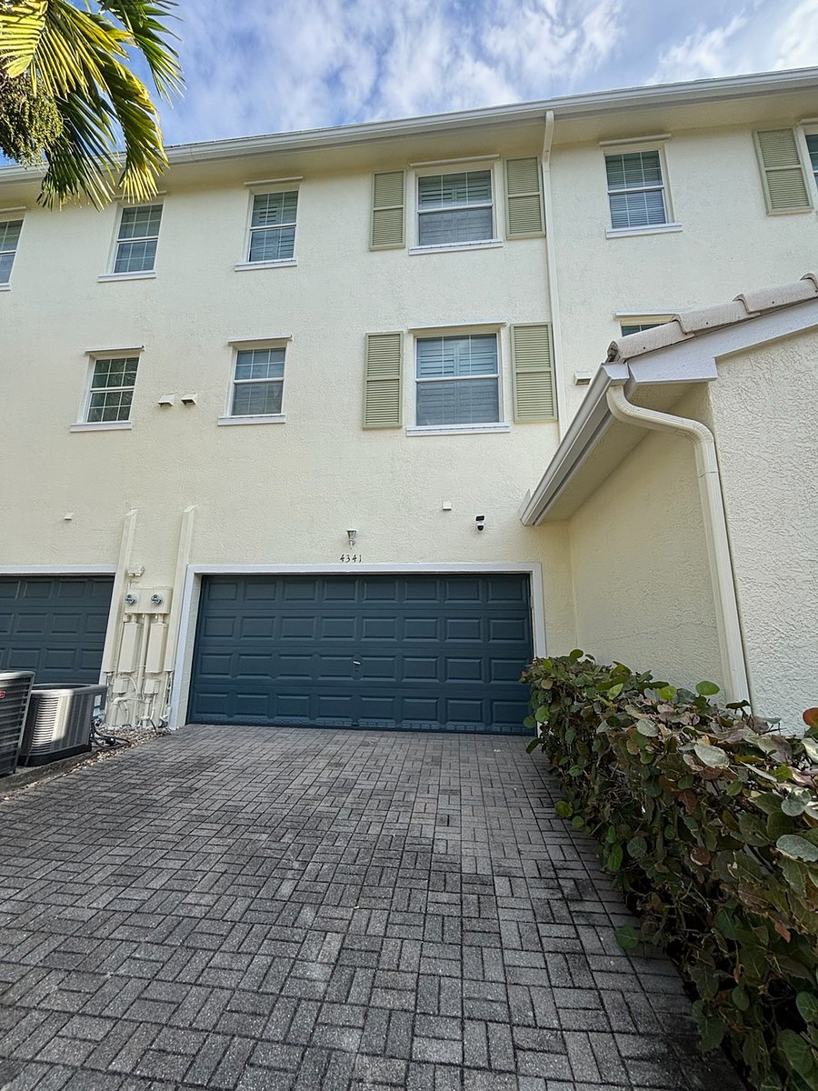 Furnished Finder property 950851_1 photo 11
