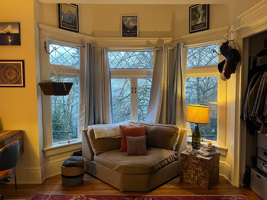 Reading nook and bay windows
