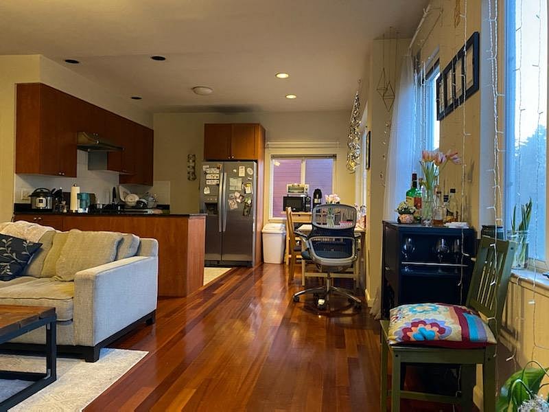 Common kitchen space with all appliances