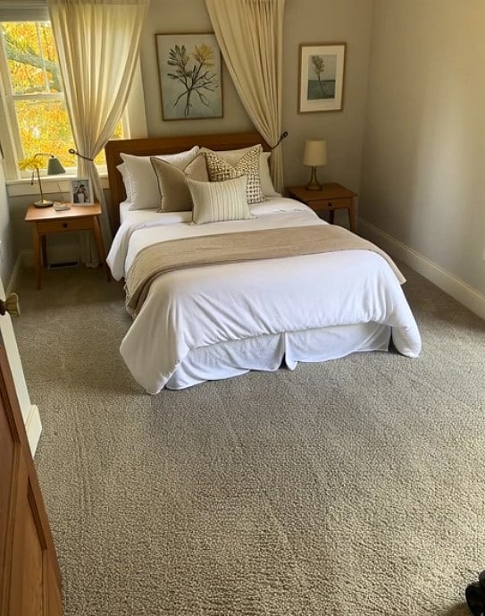Room B 1050, All Untilities Included 