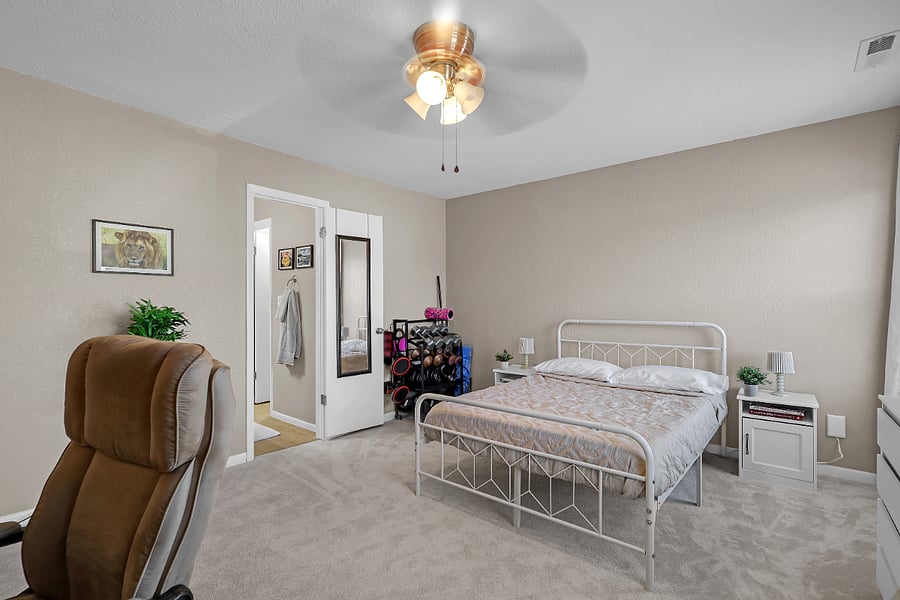 Stay on track with your fitness routine. Dumbbells and workout equipment is ready for use. Bedroom #2