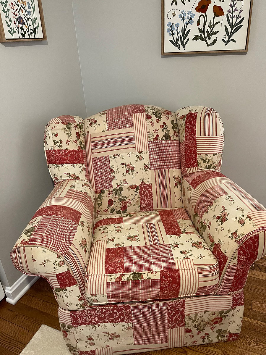 Reading/rocking chair