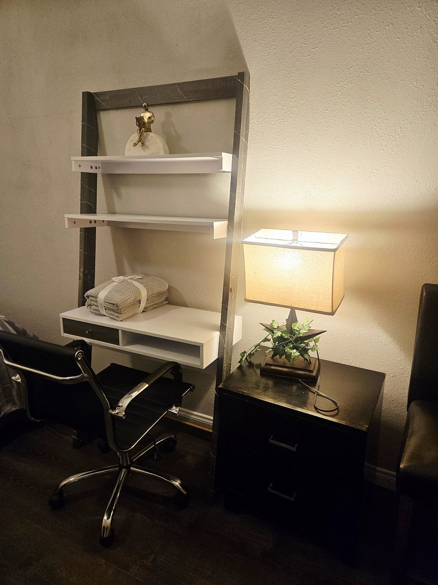 Computer desk in bedroom