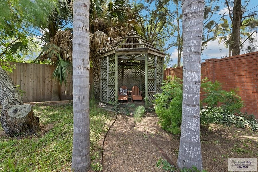 Furnished Finder property 951198_1 photo 12