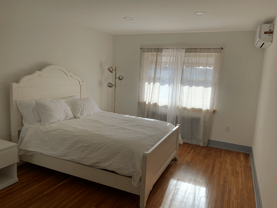 Bedroom #1