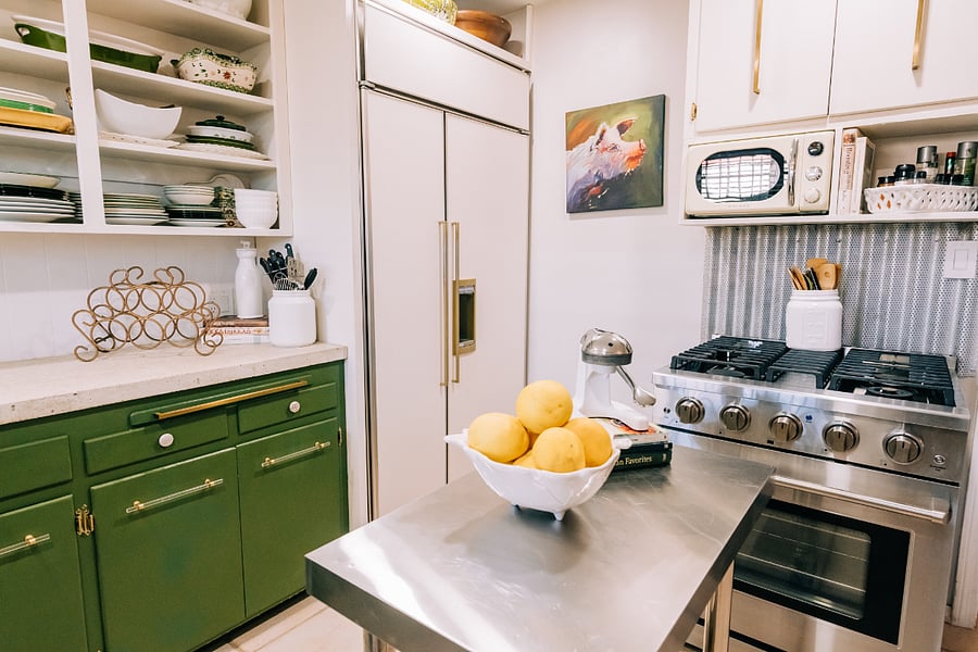 Gorgeaous full kitchen with gas stove/oven and huge Sub Zero refrigerator.