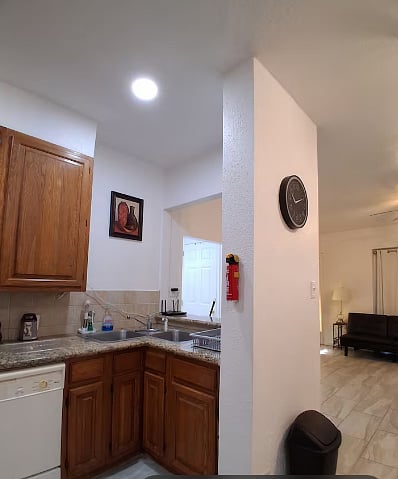 Furnished Finder property 951311_1 photo 6