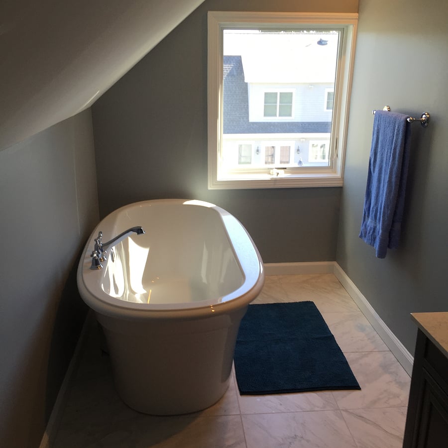 Master Bath Tub