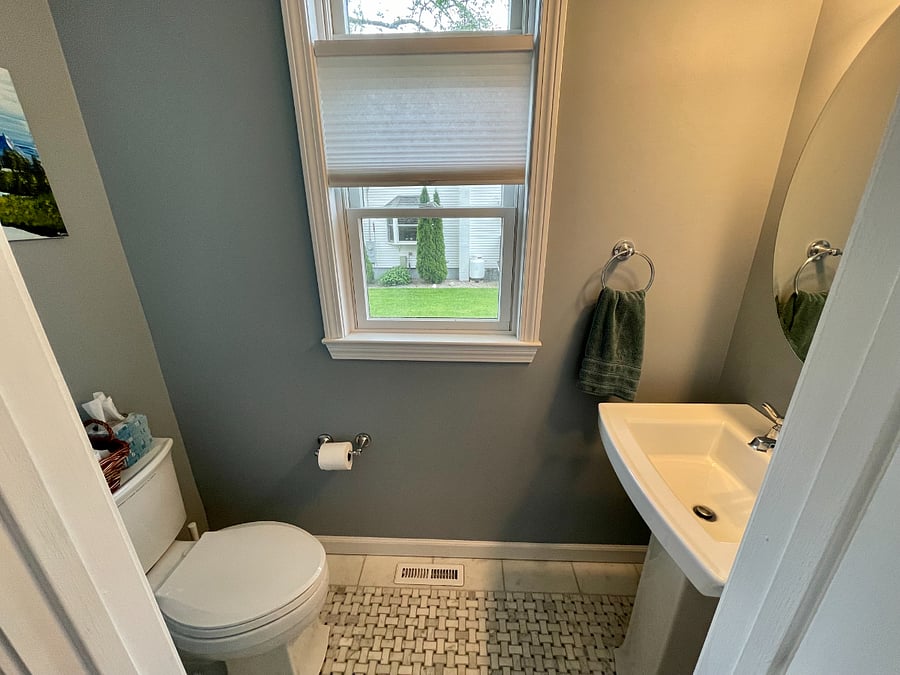 1st Floor Bathroom