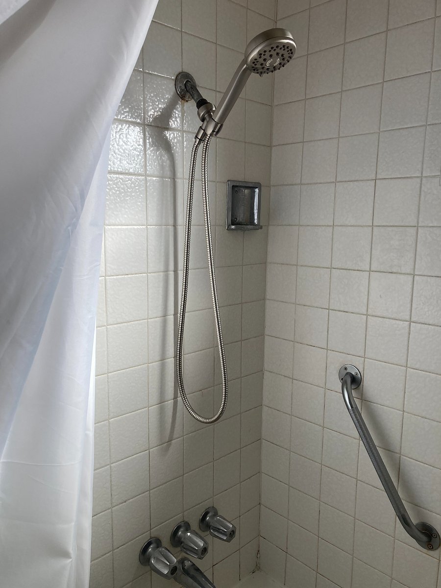 Shared bathroom shower
