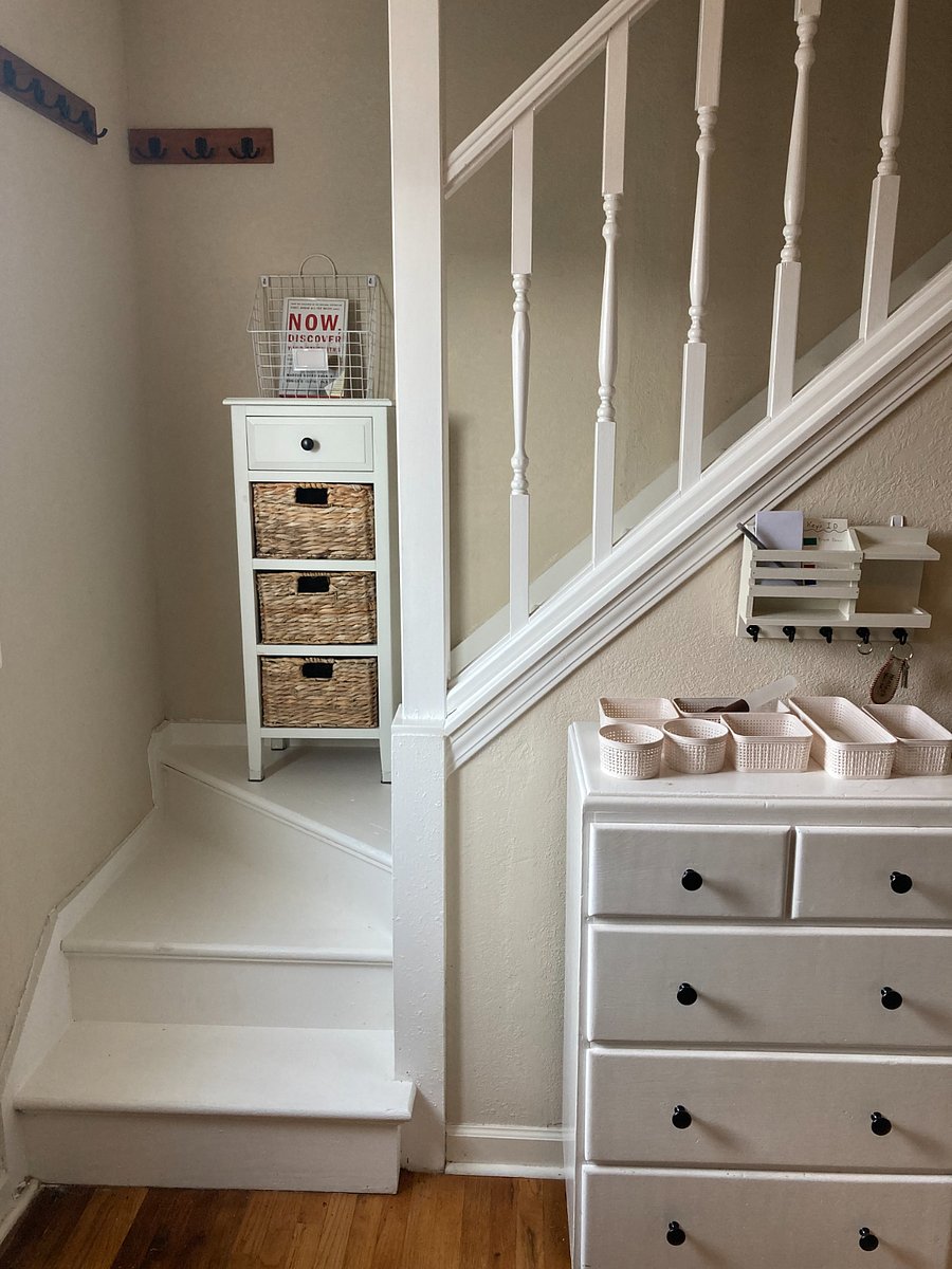 tenant room (stairs go to a storage attic)