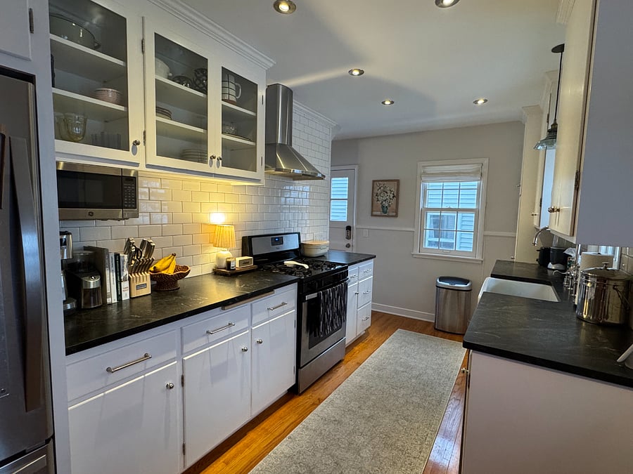 Kitchen (Floor 1)