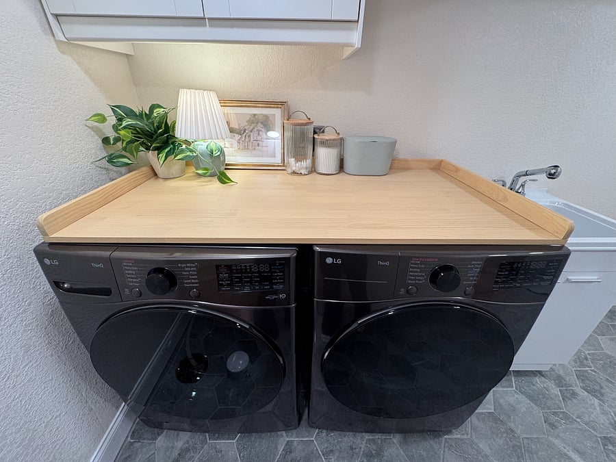 Laundry Room (Basement)