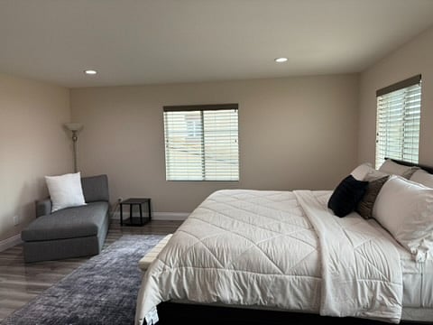 Furnished Finder property 951387_1 photo 9