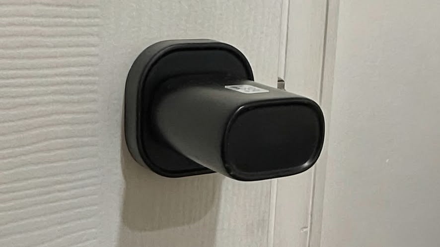 Lock to your private furnished room