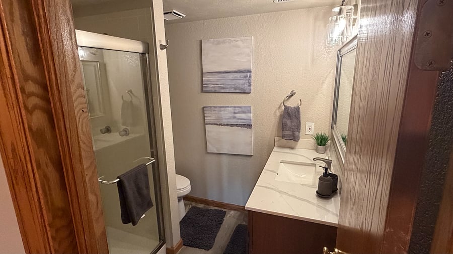 Newly remodeled bath.