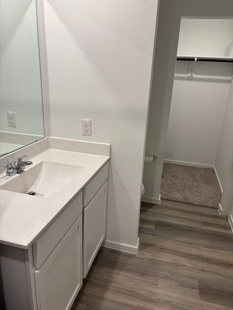 Furnished Finder property 951852_1 photo 15