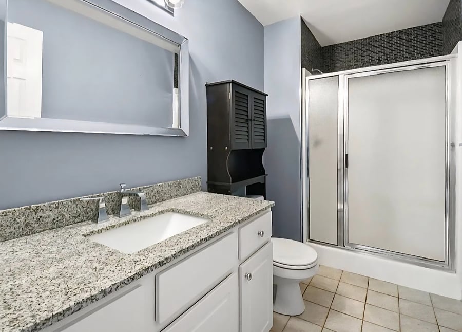 Master bedroom bathroom