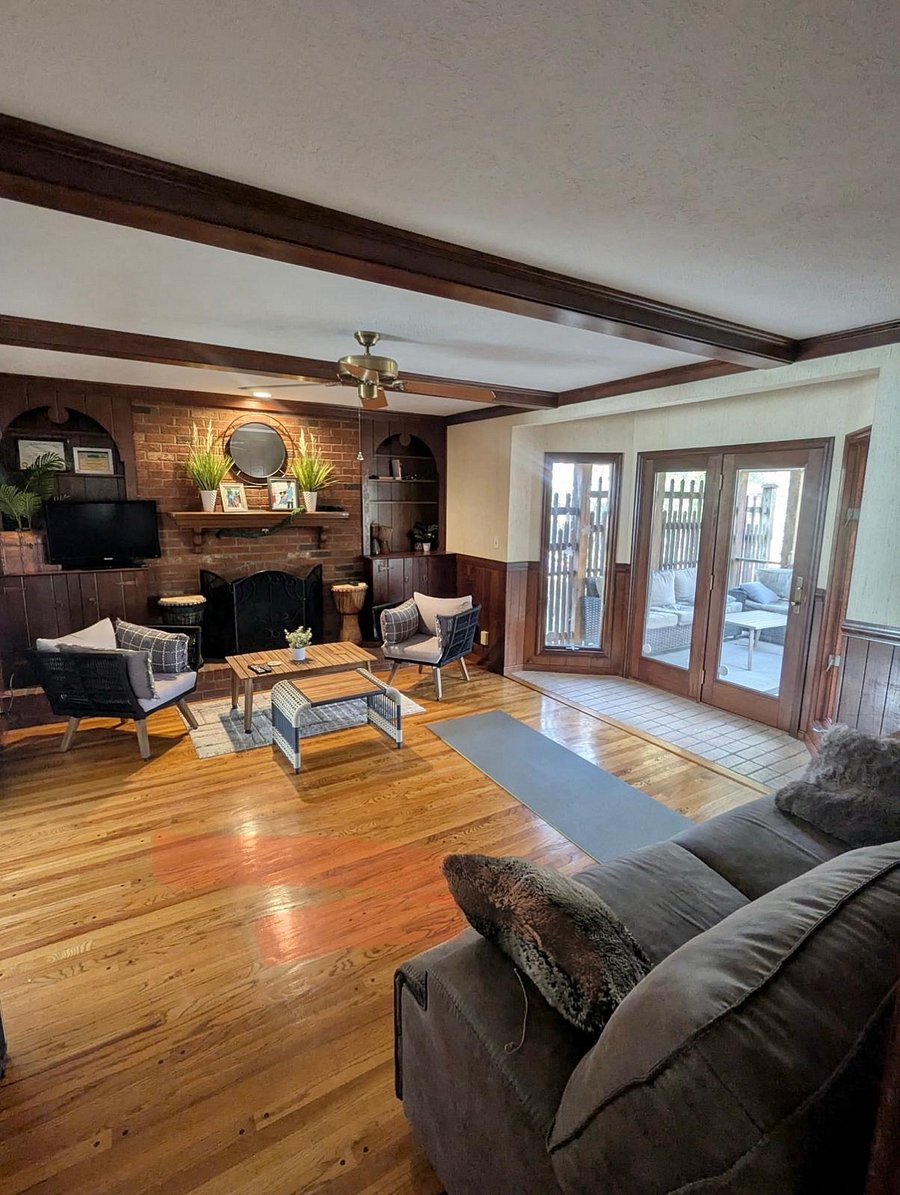 Den Living Room