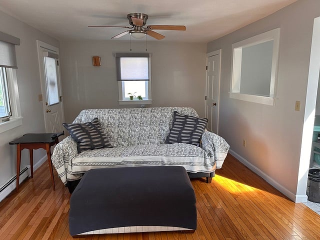 Living Area
3-seat Couch, Ottoman, Chair, Smart TV