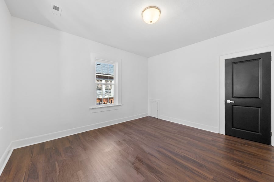 2nd large furnished bedroom