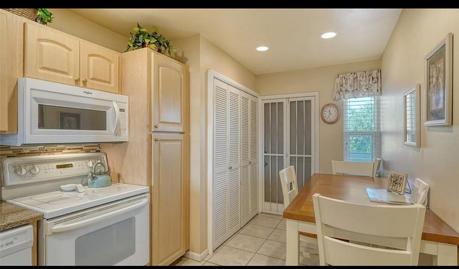 Furnished Finder property 952089_1 photo 9
