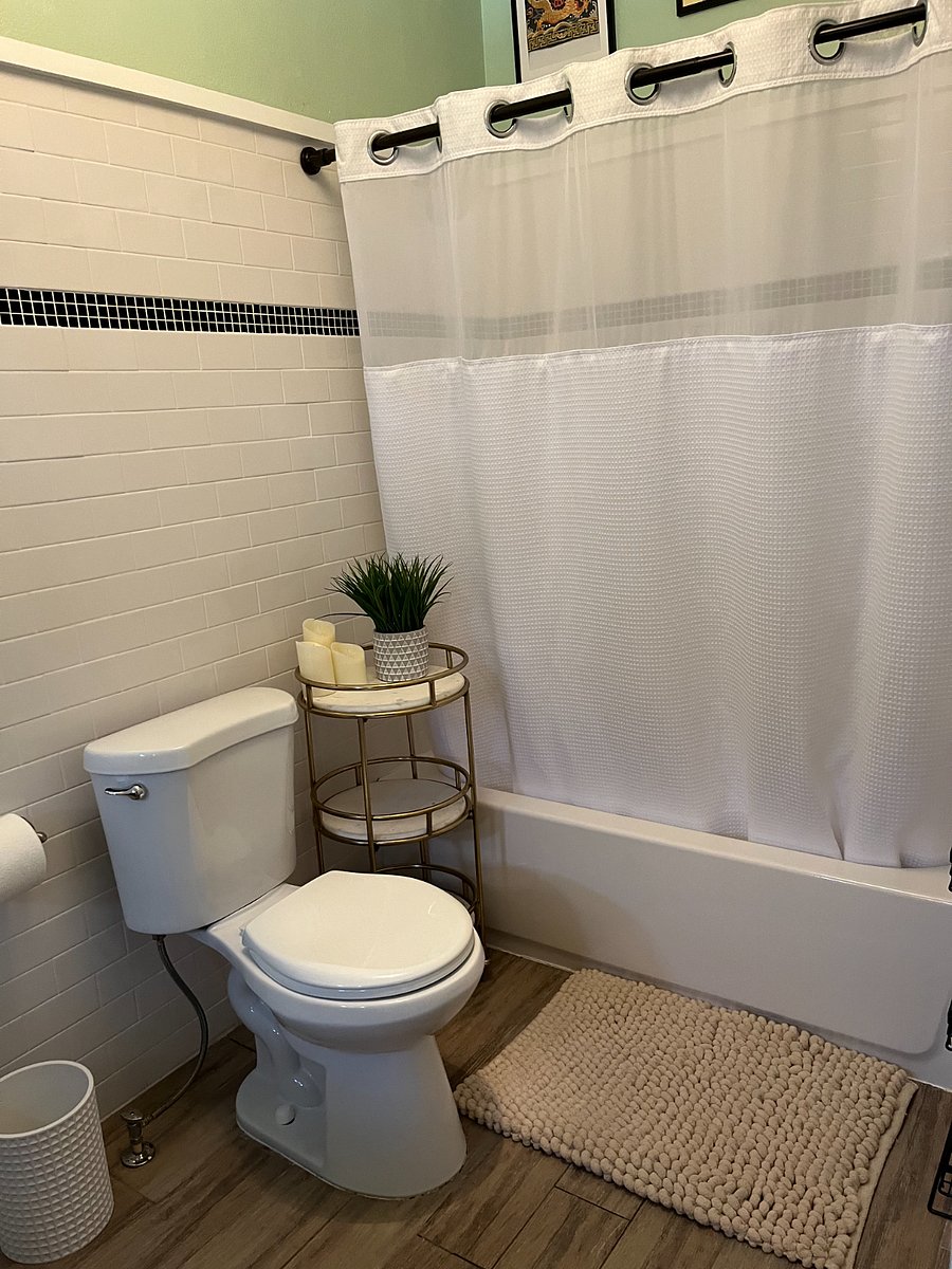Bathroom #1
