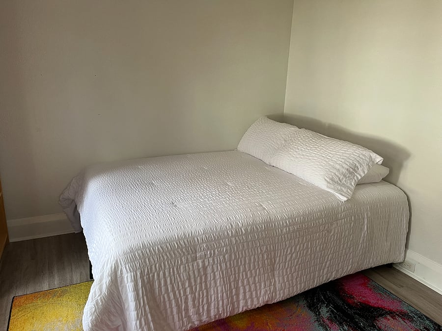 Queen bedroom #2 