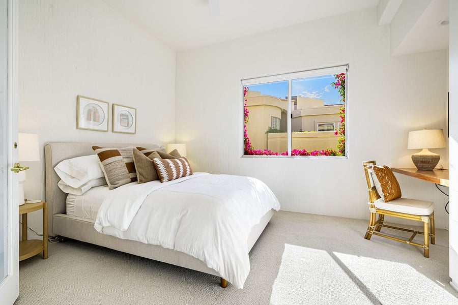 Bedroom 3, queen bed, desk for laptop
