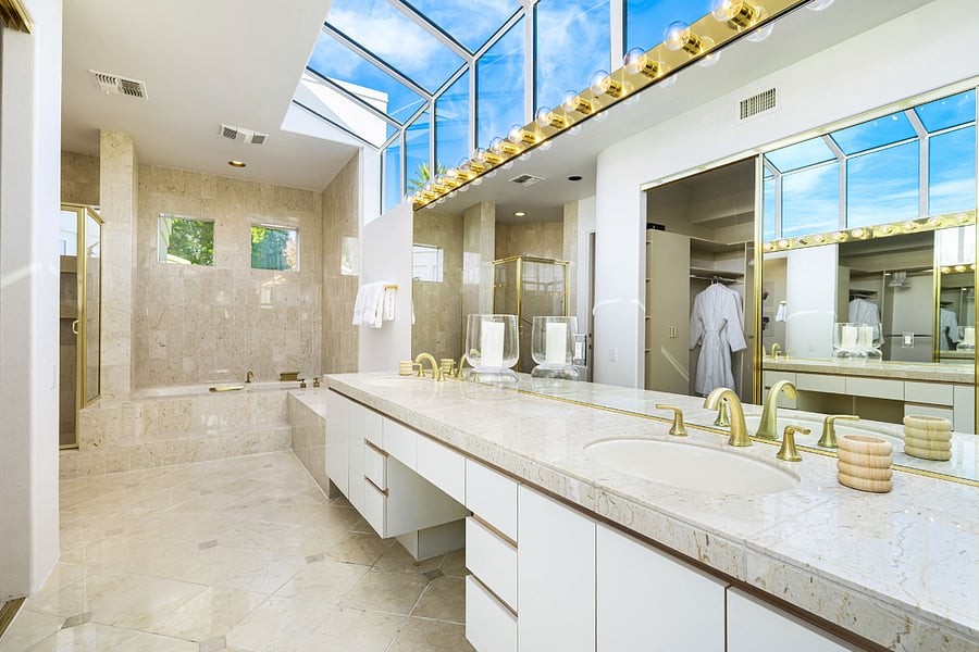 Primary bath