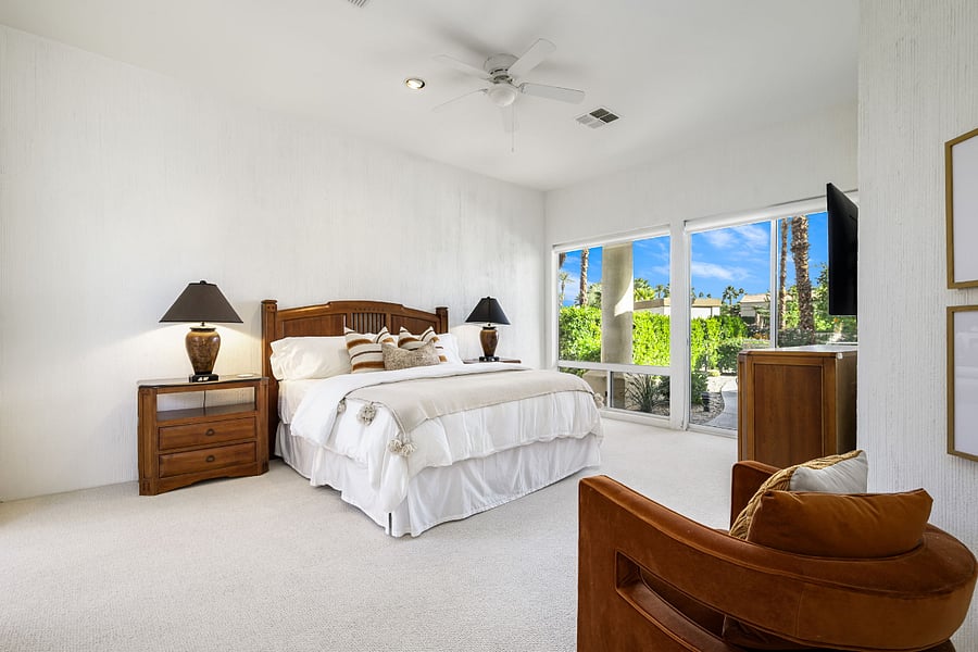Primary Bedroom, kingbed