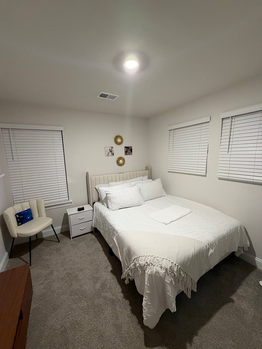 Furnished Finder property 952296_1 photo 11
