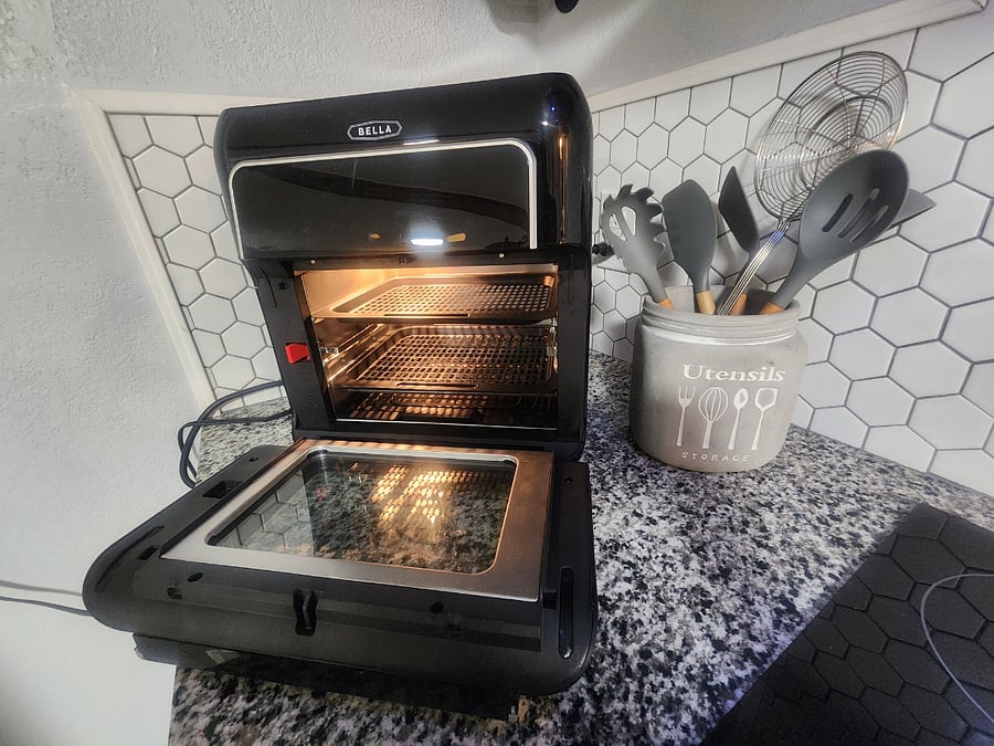 Love to bake. Small oven