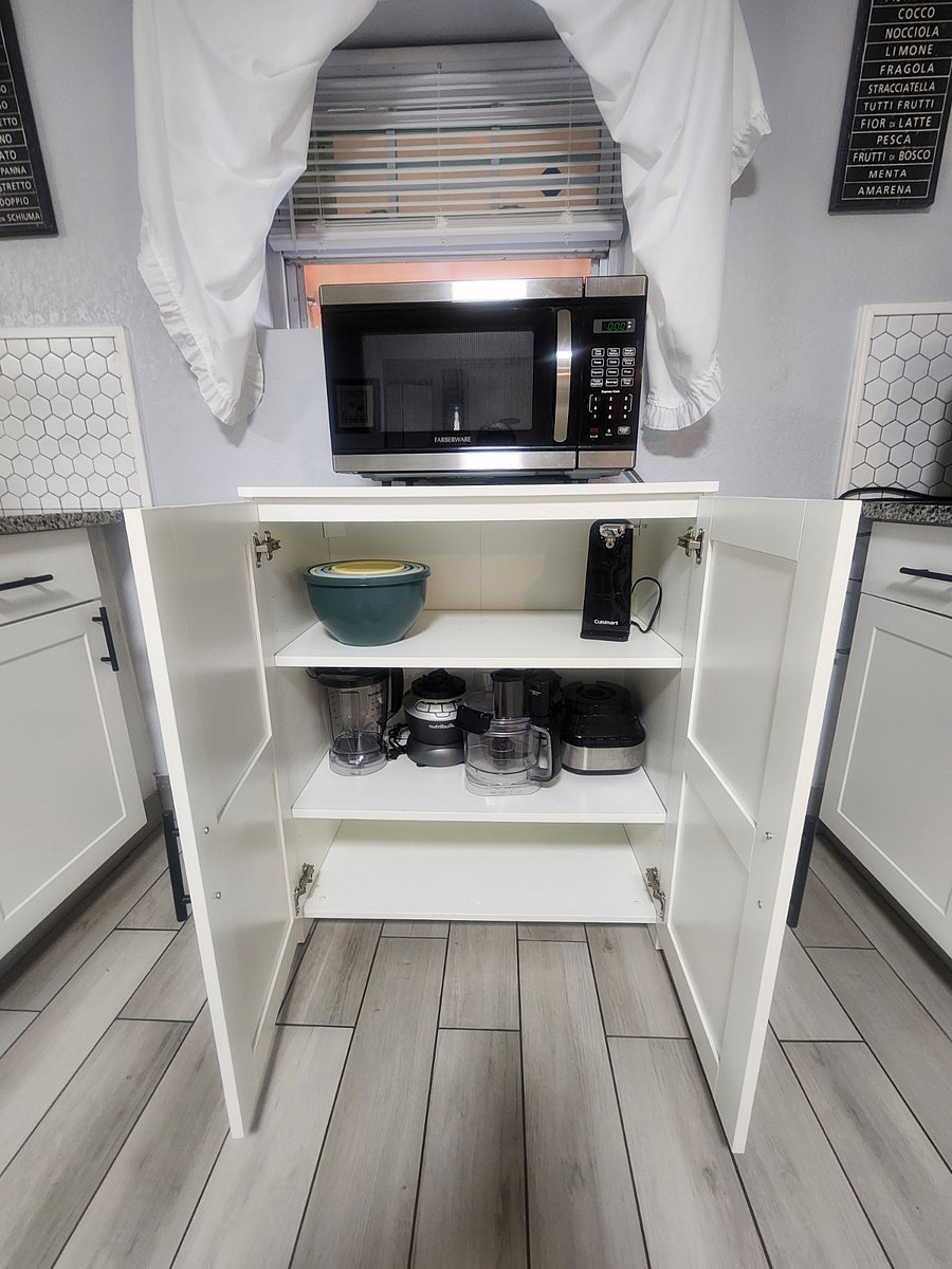microwave, bowls, electric can opener and a blender
