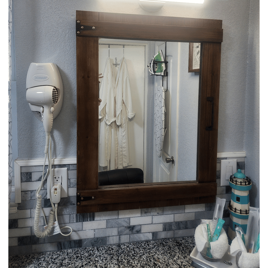 Hir blow dryer mirror with light vanity station