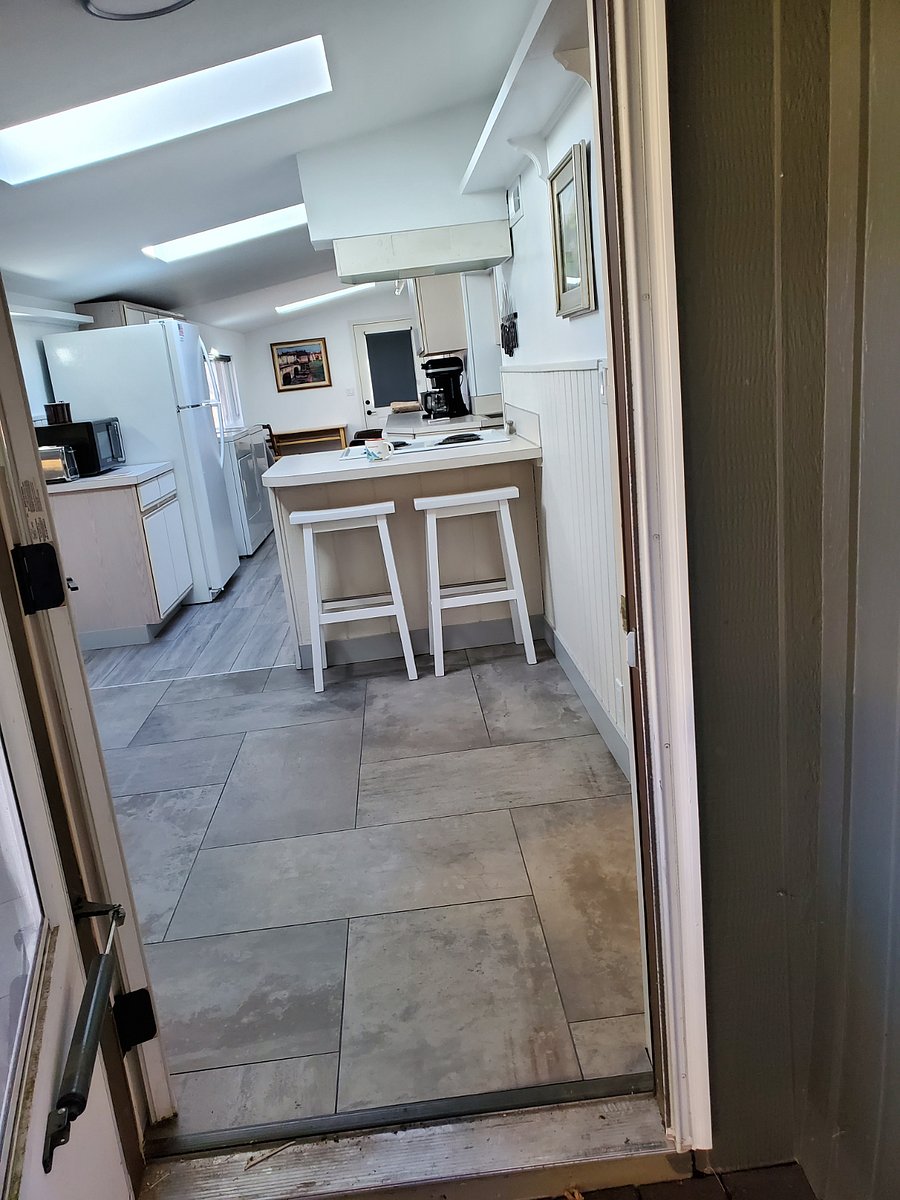 Looking from the living room to the kitchen. Dining room table is on the left. (out of picture range)