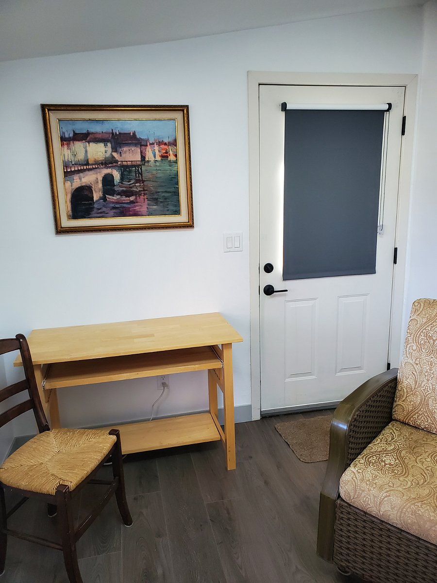 Office area/sitting room