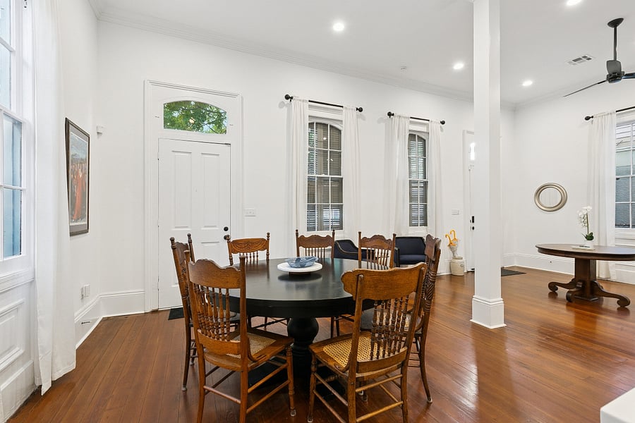 Dining area seats 8