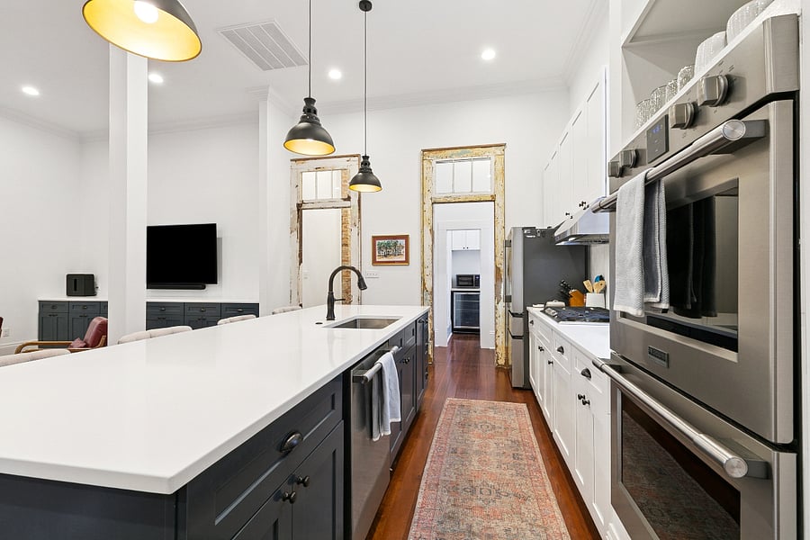 Kitchen fully equipped with all cooking needs