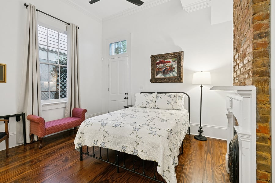 Guest room, queen bed, has jack & jill bathroom attached, and door to backyard