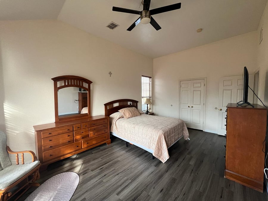 Furnished Finder property 952583_1 photo 12