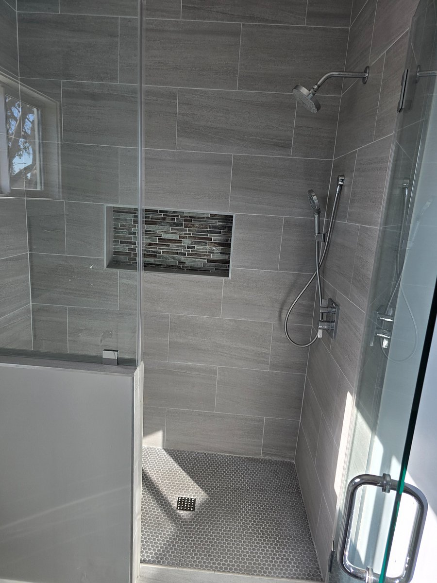 Master shower