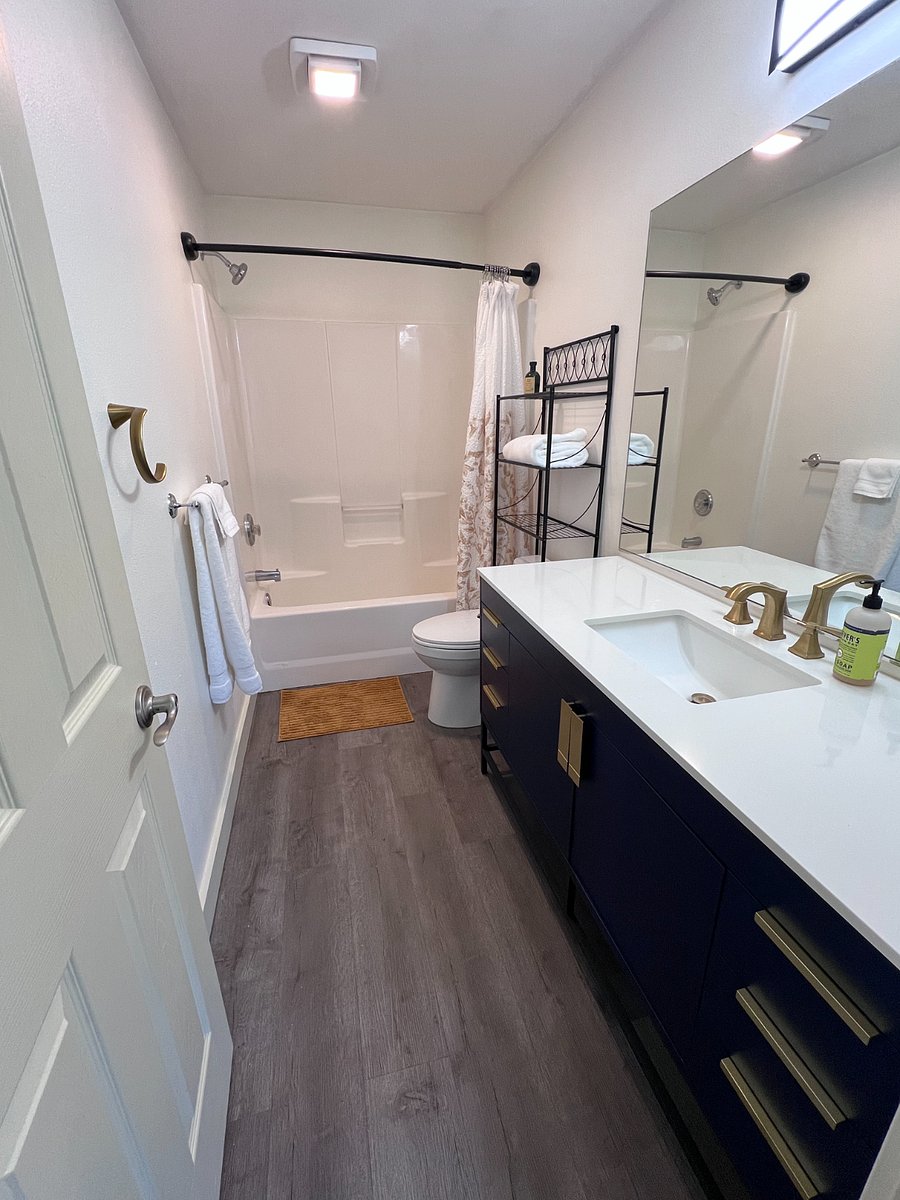 large, modern, light and bright bathroom