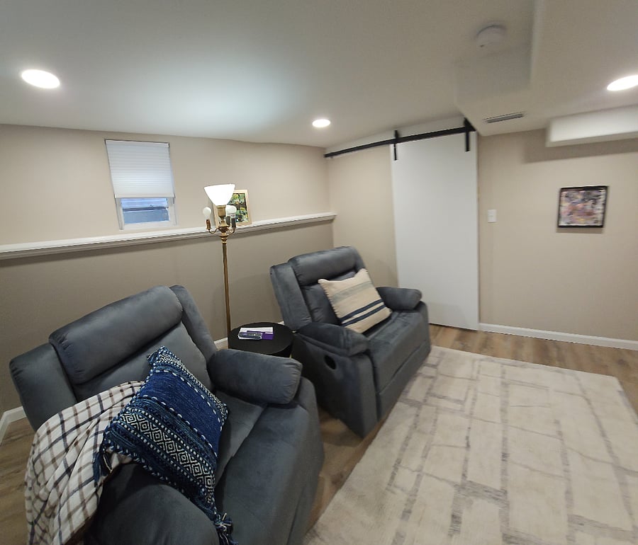 second living room,tv room